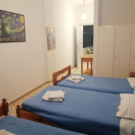 Hotel Dilino Kamári Pokój zdjęcie