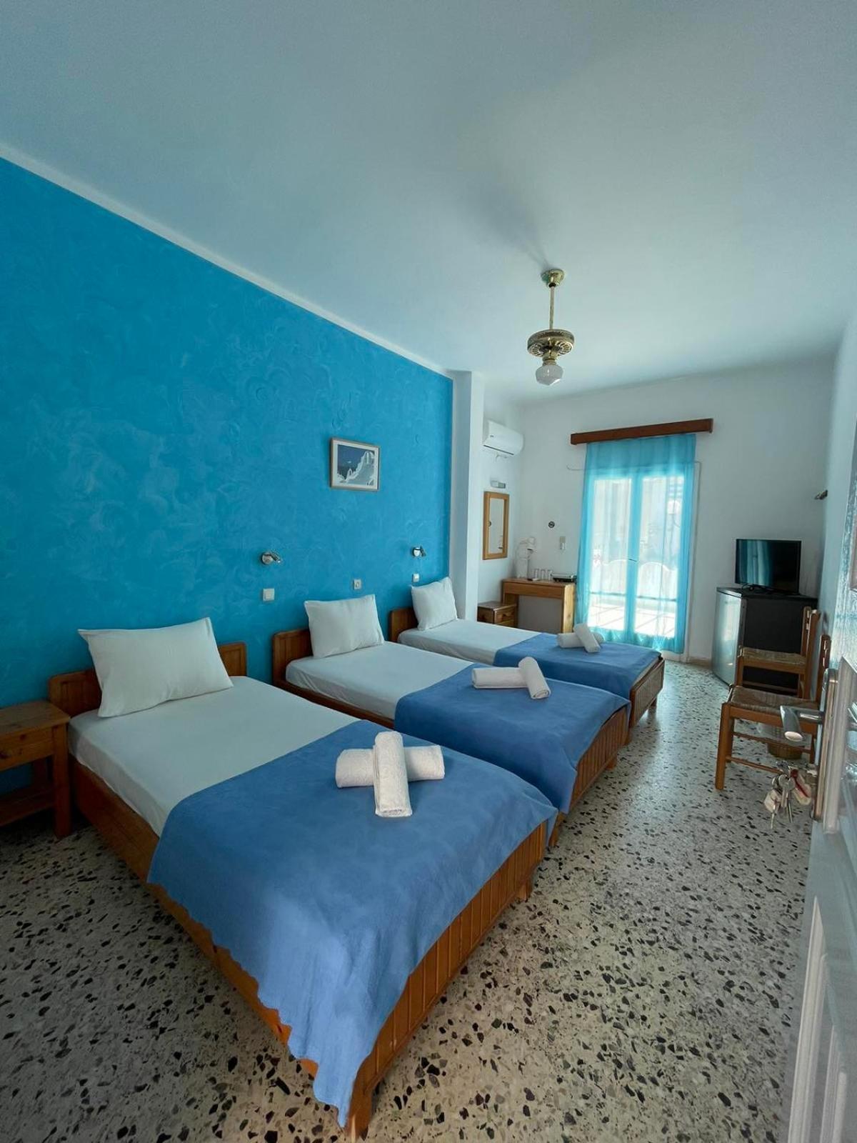 Hotel Dilino Kamári Pokój zdjęcie