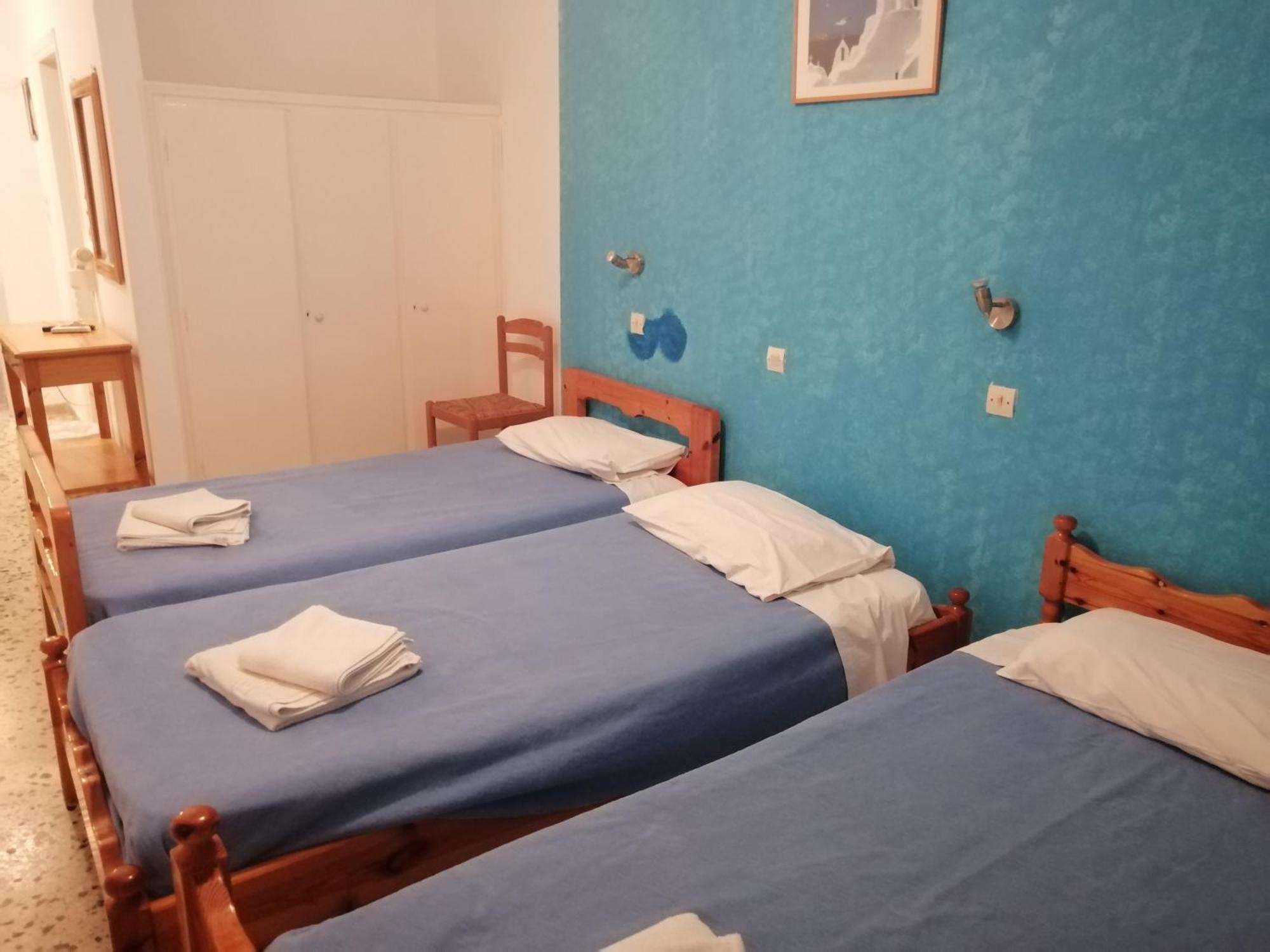 Hotel Dilino Kamári Pokój zdjęcie